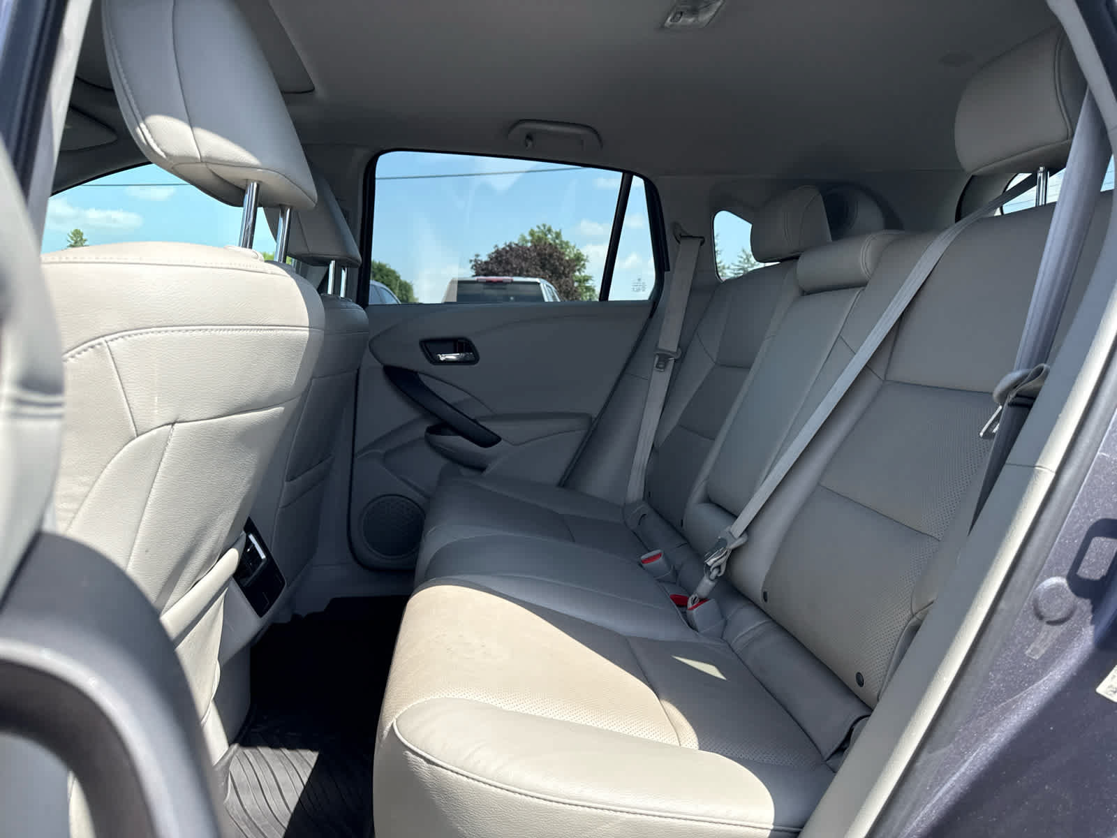 Used 2017 Acura RDX AWD w/ Technology Package image 24