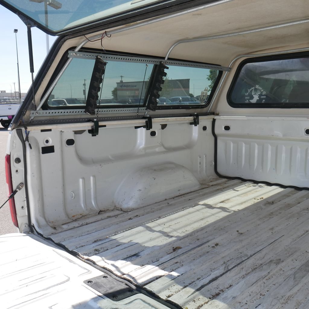 Used 2011 Chevrolet Silverado 1500 LTZ w/ LTZ White Diamond Edition AWD/4WD image 21