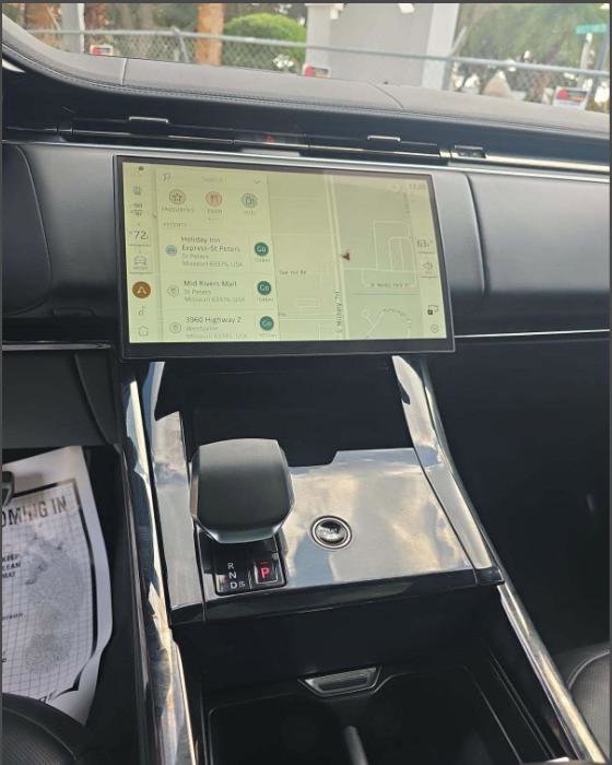 Used 2024 Land Rover Range Rover Sport Dynamic SE image 7