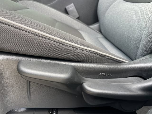 Used 2025 Chevrolet TrailBlazer LT AWD/4WD image 26