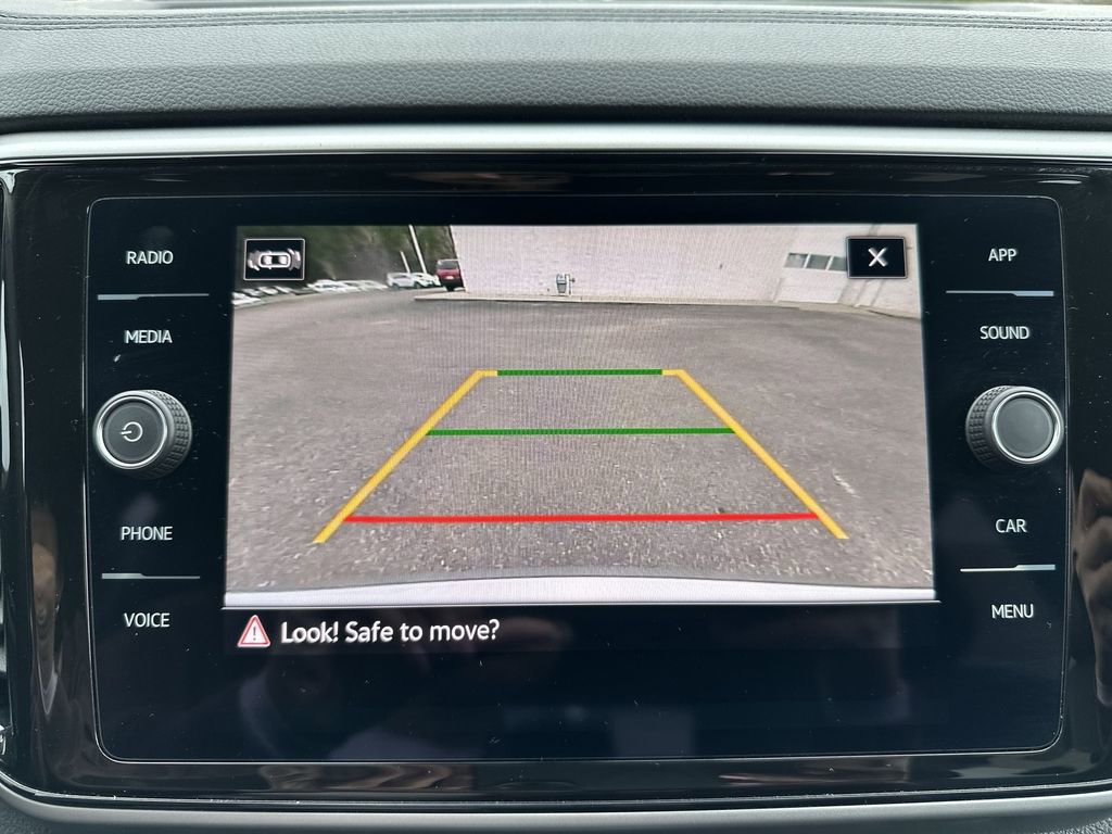 Used 2023 Volkswagen Atlas SE image 22