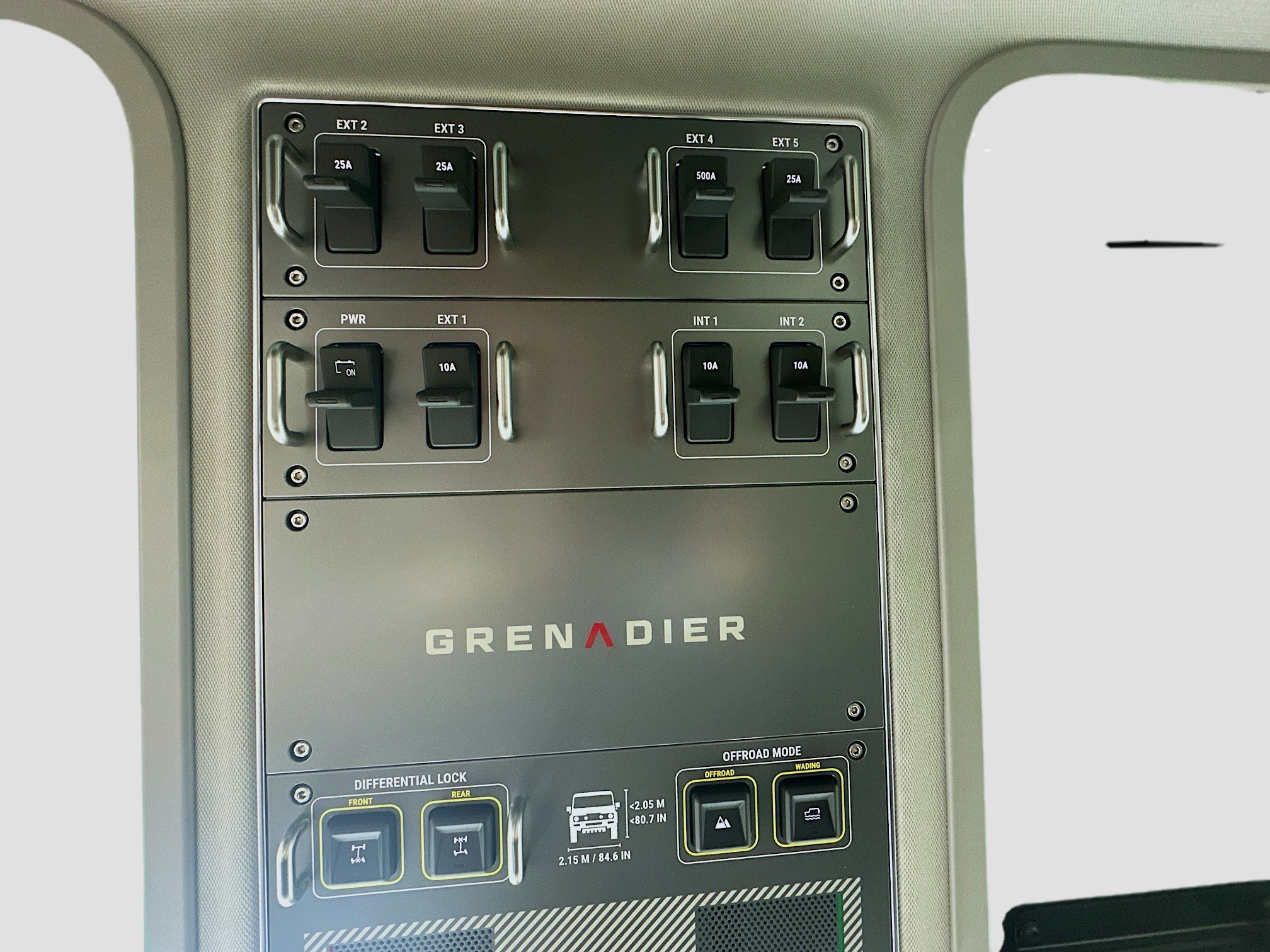New 2025 INEOS Grenadier Station Wagon AWD/4WD image 33