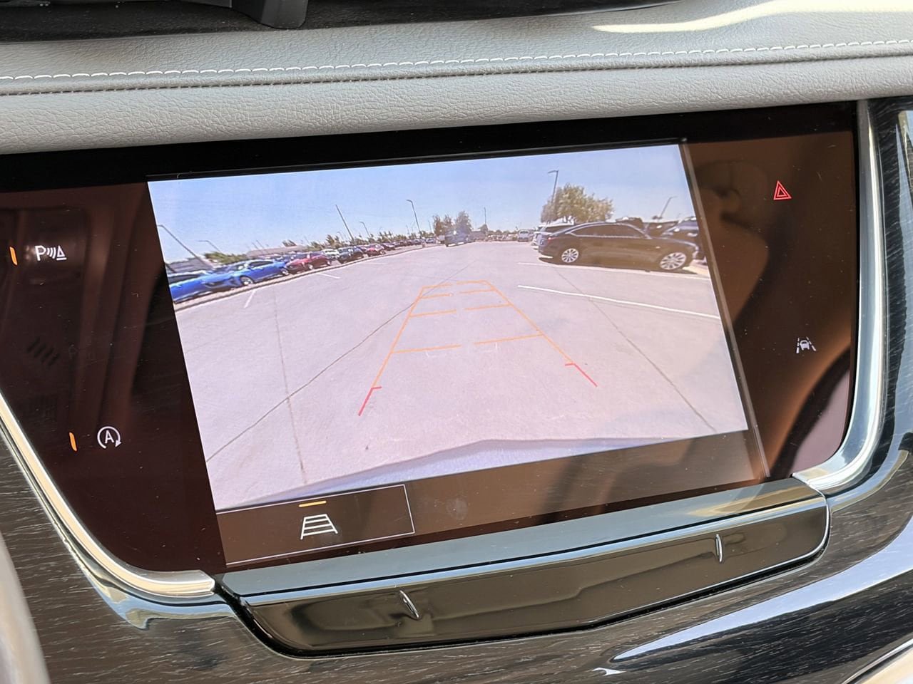Certified 2023 Cadillac XT6 Premium Luxury FWD image 28