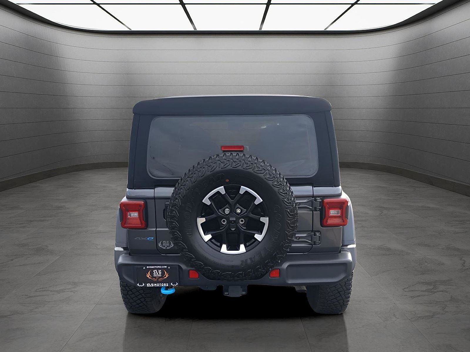 Used 2024 Jeep Wrangler Unlimited Rubicon 4xe image 4