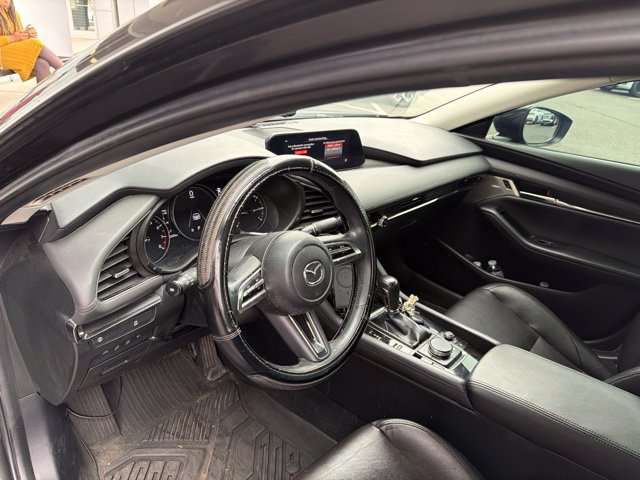 Used 2020 MAZDA MAZDA3 AWD Sedan w/ Premium Package image 4
