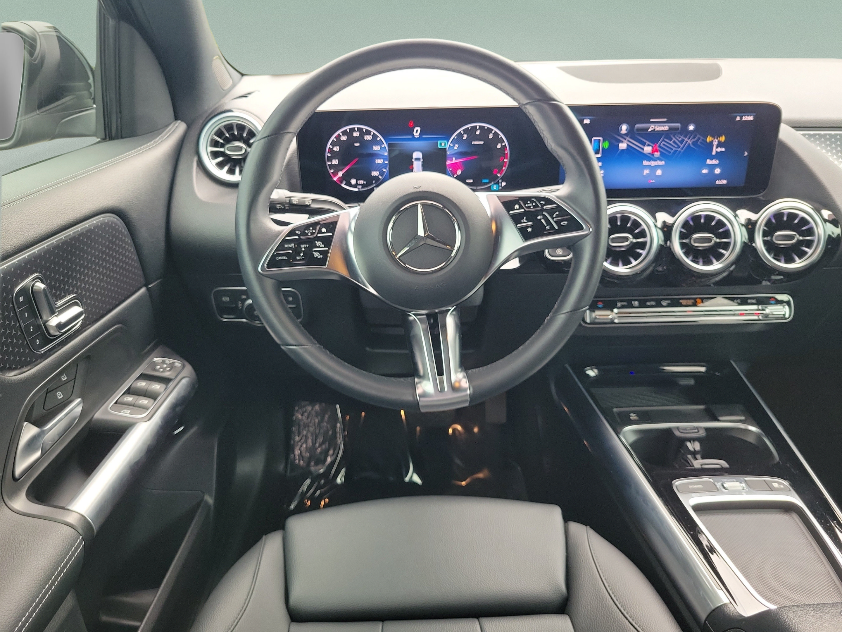 Certified 2025 Mercedes-Benz GLA 250 image 10
