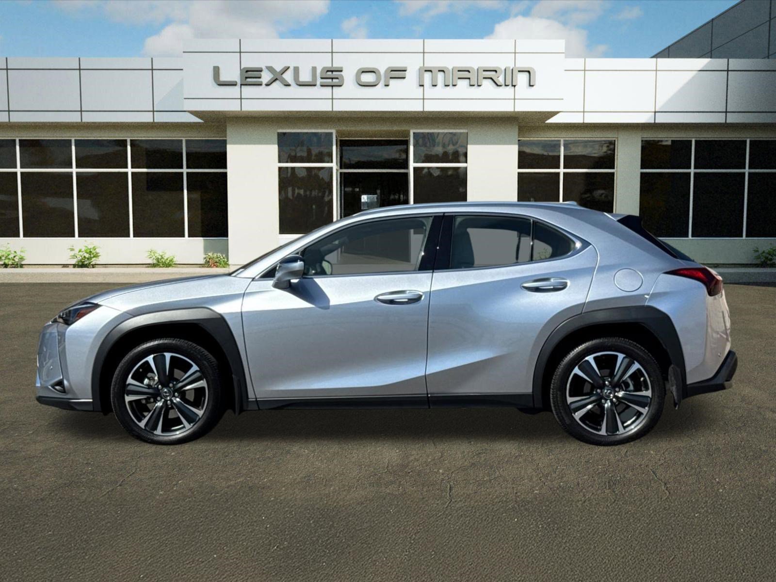 Used 2024 Lexus UX 250h FWD image 2
