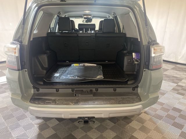 Used 2023 Toyota 4Runner TRD Off-Road Premium AWD/4WD image 19