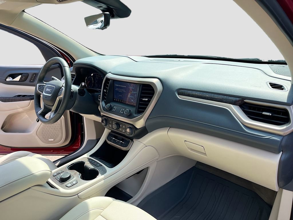 Used 2023 GMC Acadia Denali w/ Denali Technology Package AWD/4WD image 31