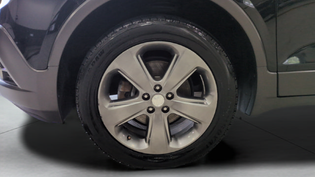 Used 2014 Buick Encore Convenience AWD/4WD image 24