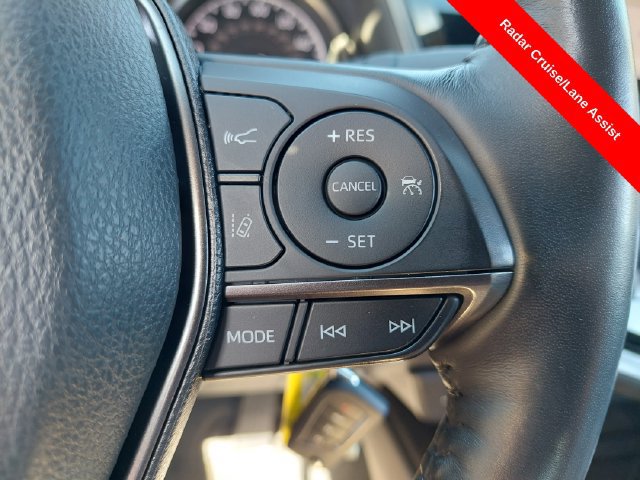 Certified 2022 Toyota Camry SE w/ Cold Weather Package AWD/4WD image 27