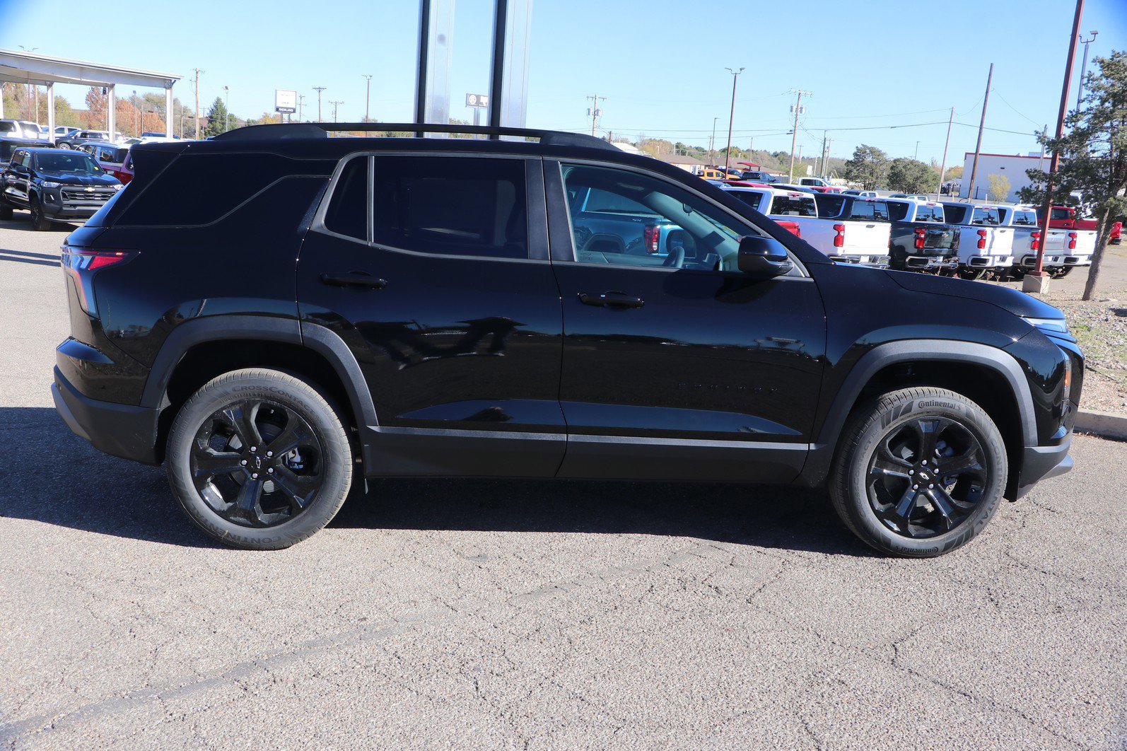 New 2026 Chevrolet Equinox LT w/ Midnight Edition image 8