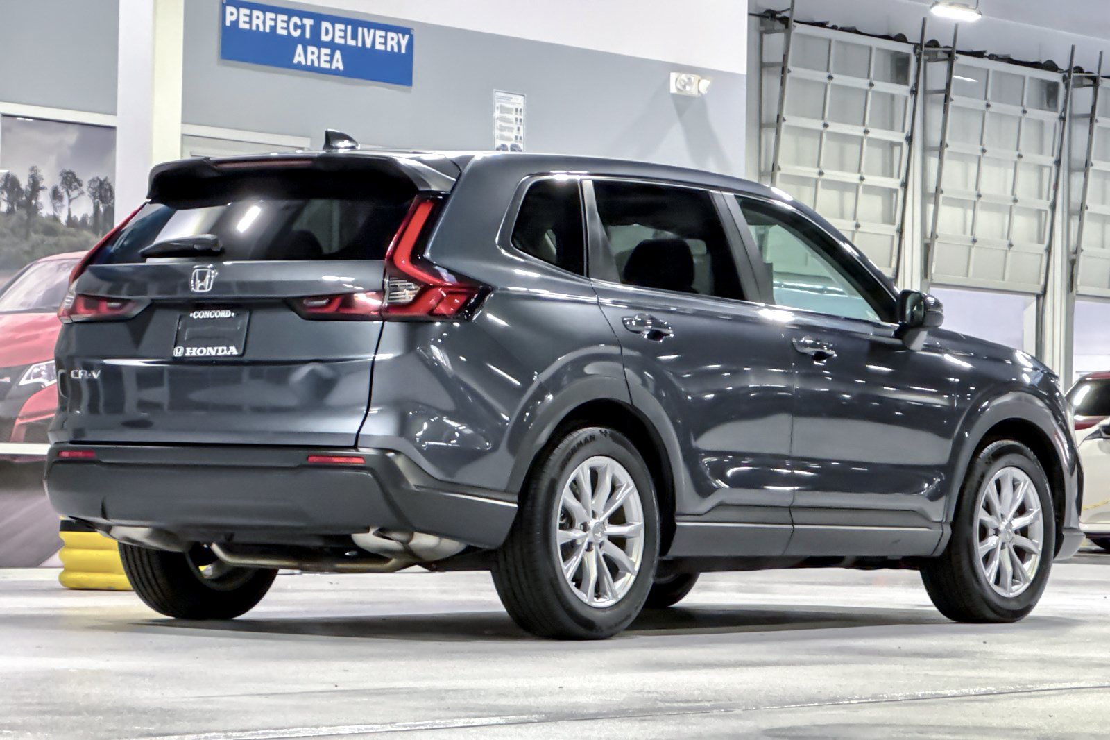 Used 2024 Honda CR-V EX image 9