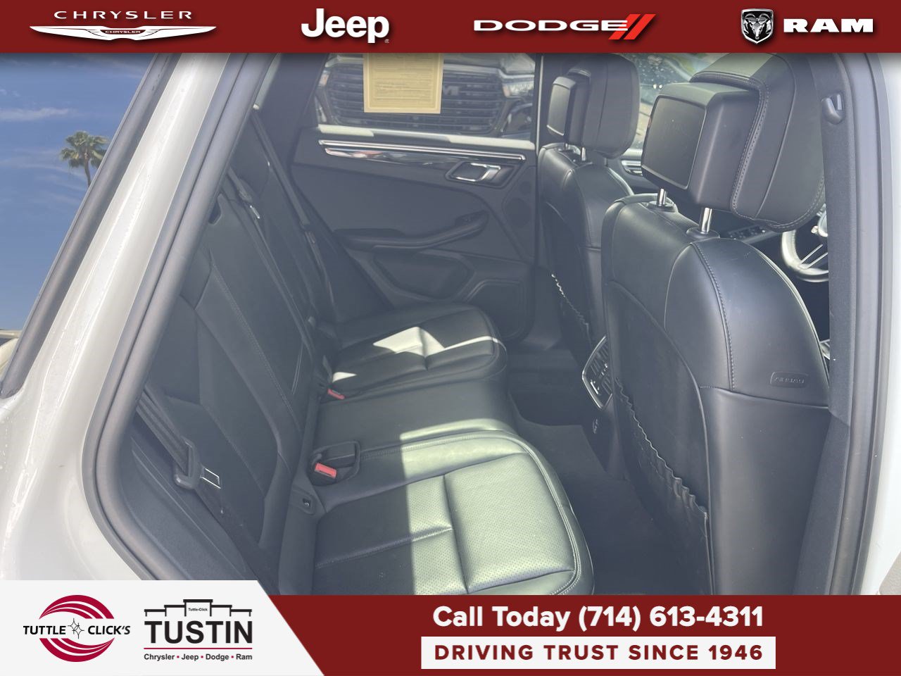 Used 2024 Porsche Macan AWD/4WD image 23