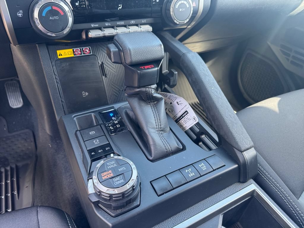 Used 2024 Toyota Tacoma TRD Off-Road w/ TRD Off Road Upgrade Package AWD/4WD image 20