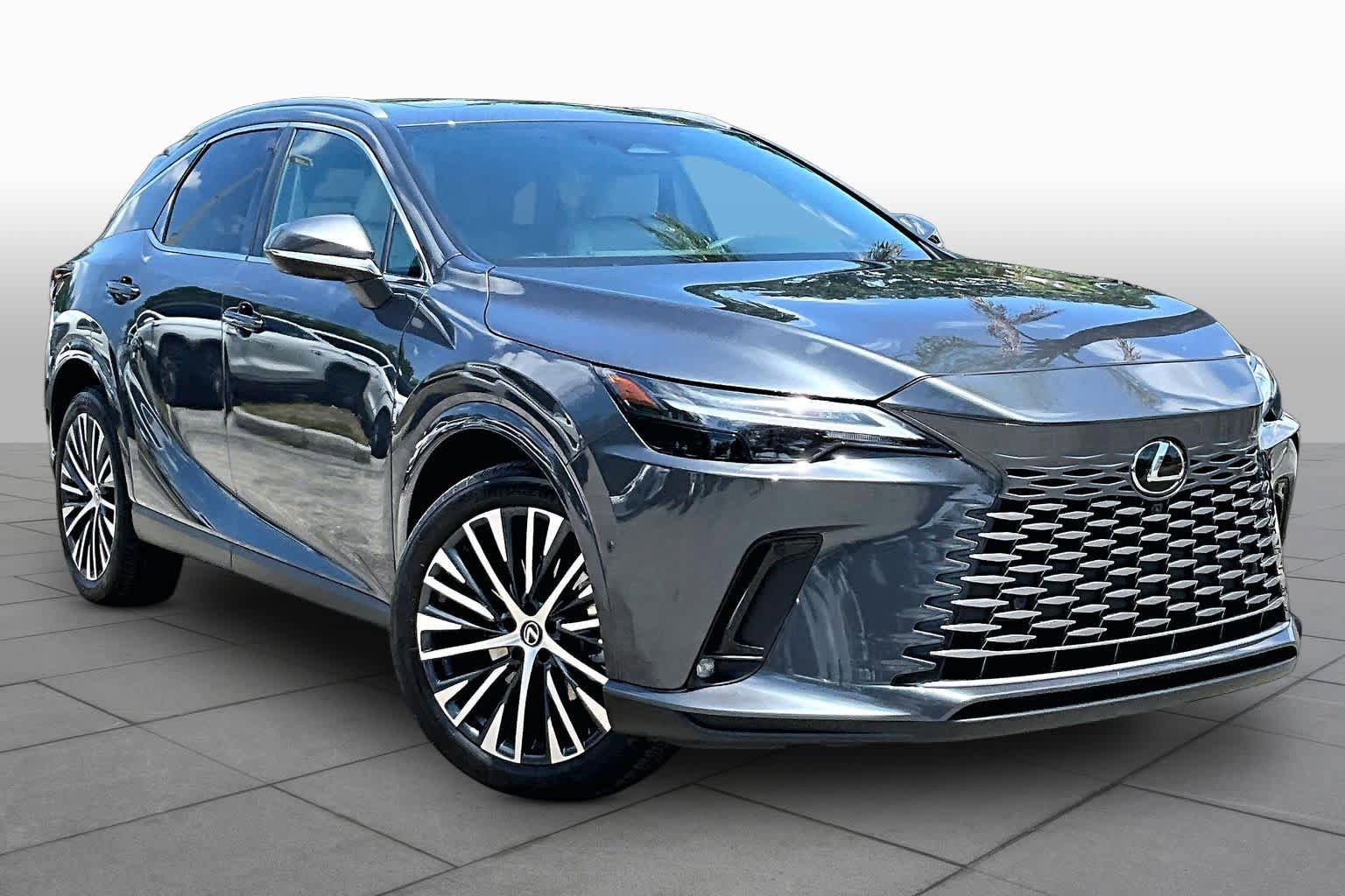 Used 2025 Lexus RX 350 Premium Plus w/ Convenience Package FWD image 3