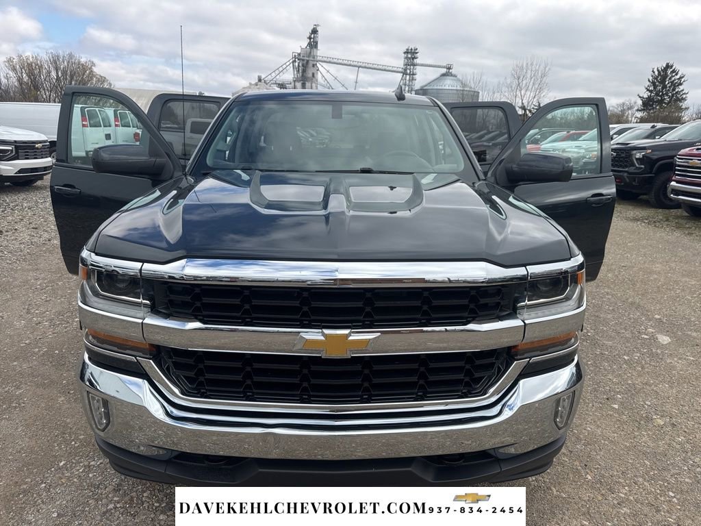 Used 2017 Chevrolet Silverado 1500 LT w/ All Star Edition image 9