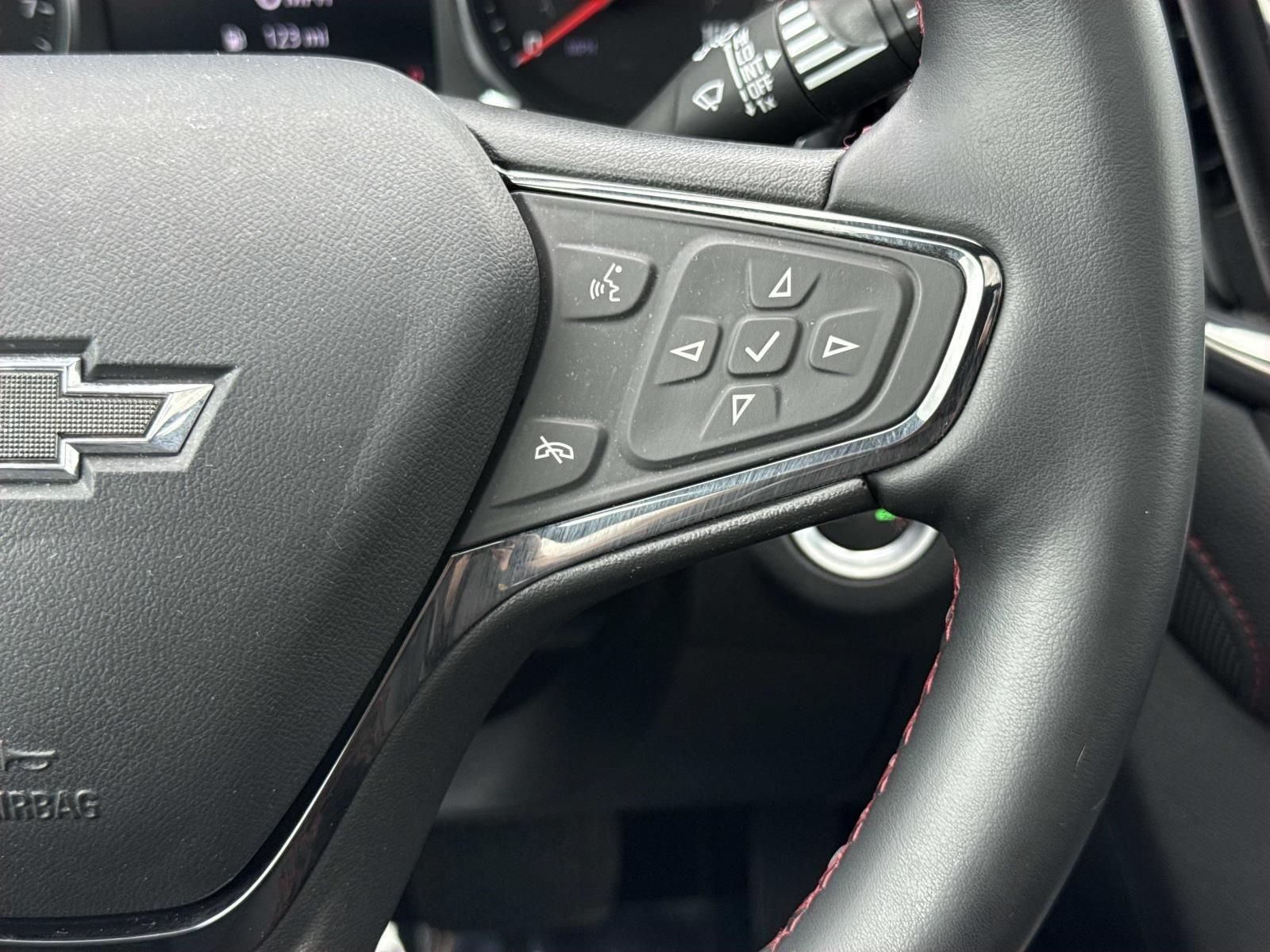 Used 2024 Chevrolet Equinox RS w/ RS Leather Package AWD/4WD image 15