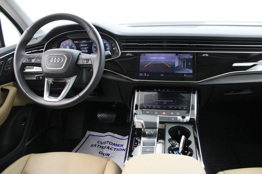 Used 2023 Audi Q7 2.0T Premium Plus w/ Premium Plus Package image 9