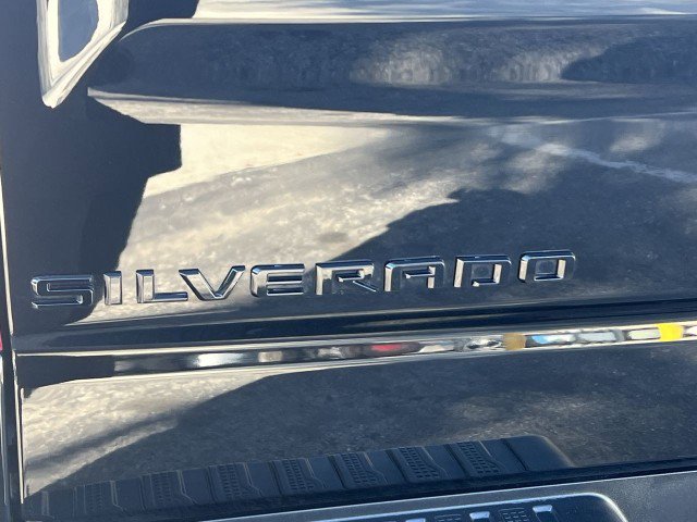 Used 2023 Chevrolet Silverado 1500 Custom w/ LPO, Dark Essentials Package image 31