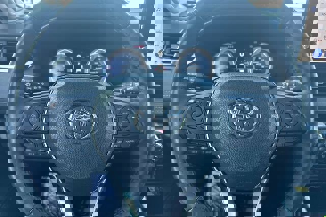 Used 2024 Toyota RAV4 Limited w/ Advanced Technology Package image 27