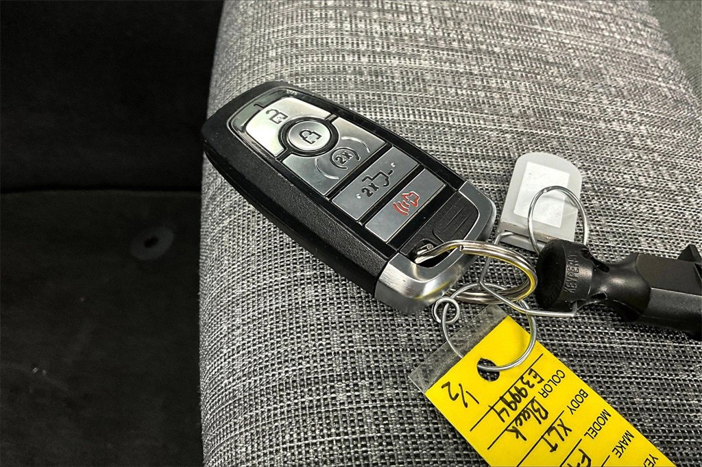 Used 2023 Ford F150 XLT w/ Equipment Group 302A High image 11