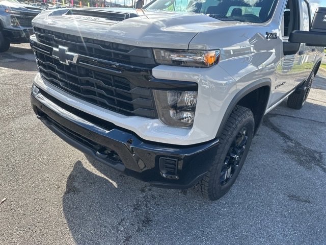 New 2026 Chevrolet Silverado 2500 Custom w/ Custom Value Package image 9