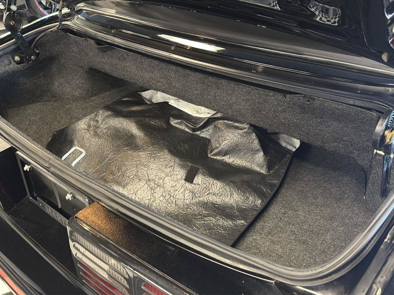 Used 1988 Ford Mustang GT RWD image 27