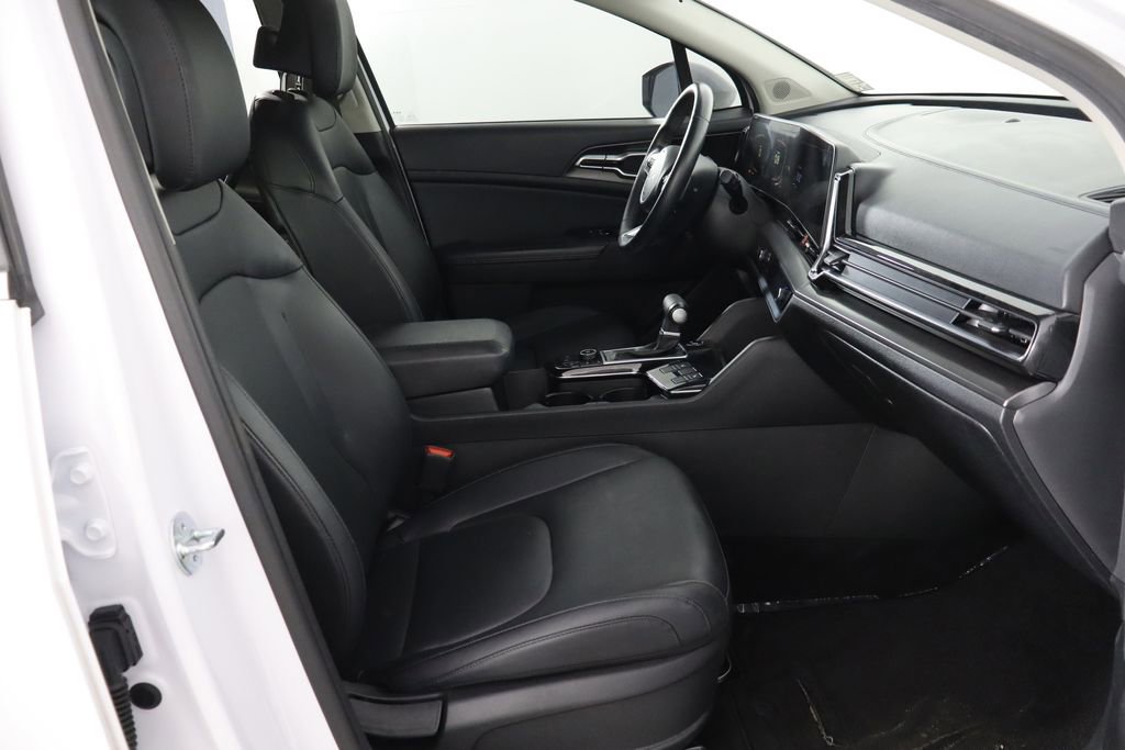 Used 2023 Kia Sportage EX FWD image 18