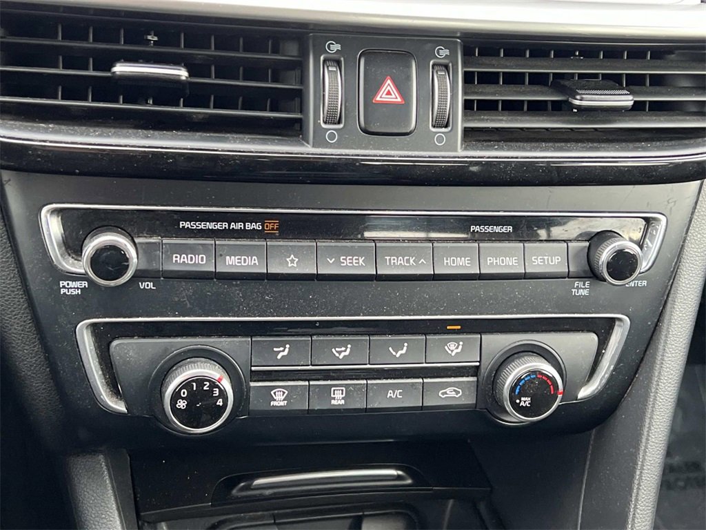 Used 2020 Kia Optima LX image 20