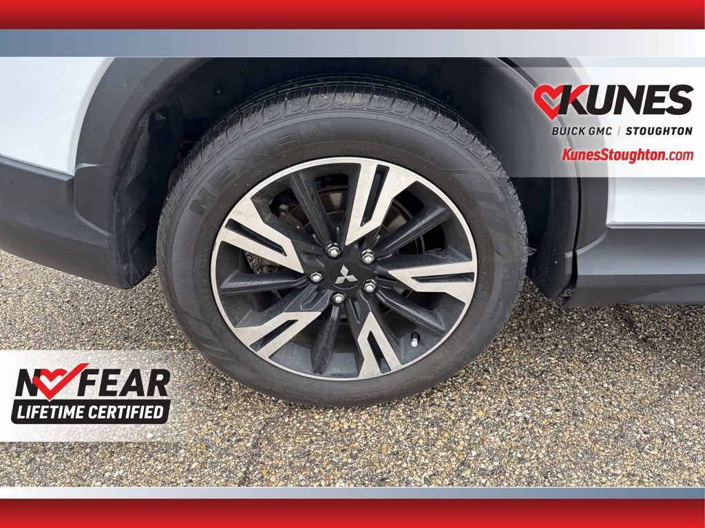 Used 2024 Mitsubishi Eclipse Cross SE image 14