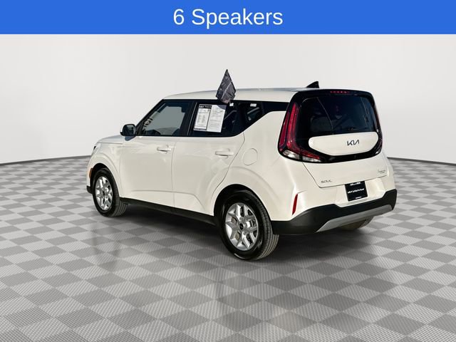 Certified 2023 Kia Soul LX w/ LX Technology Package image 7