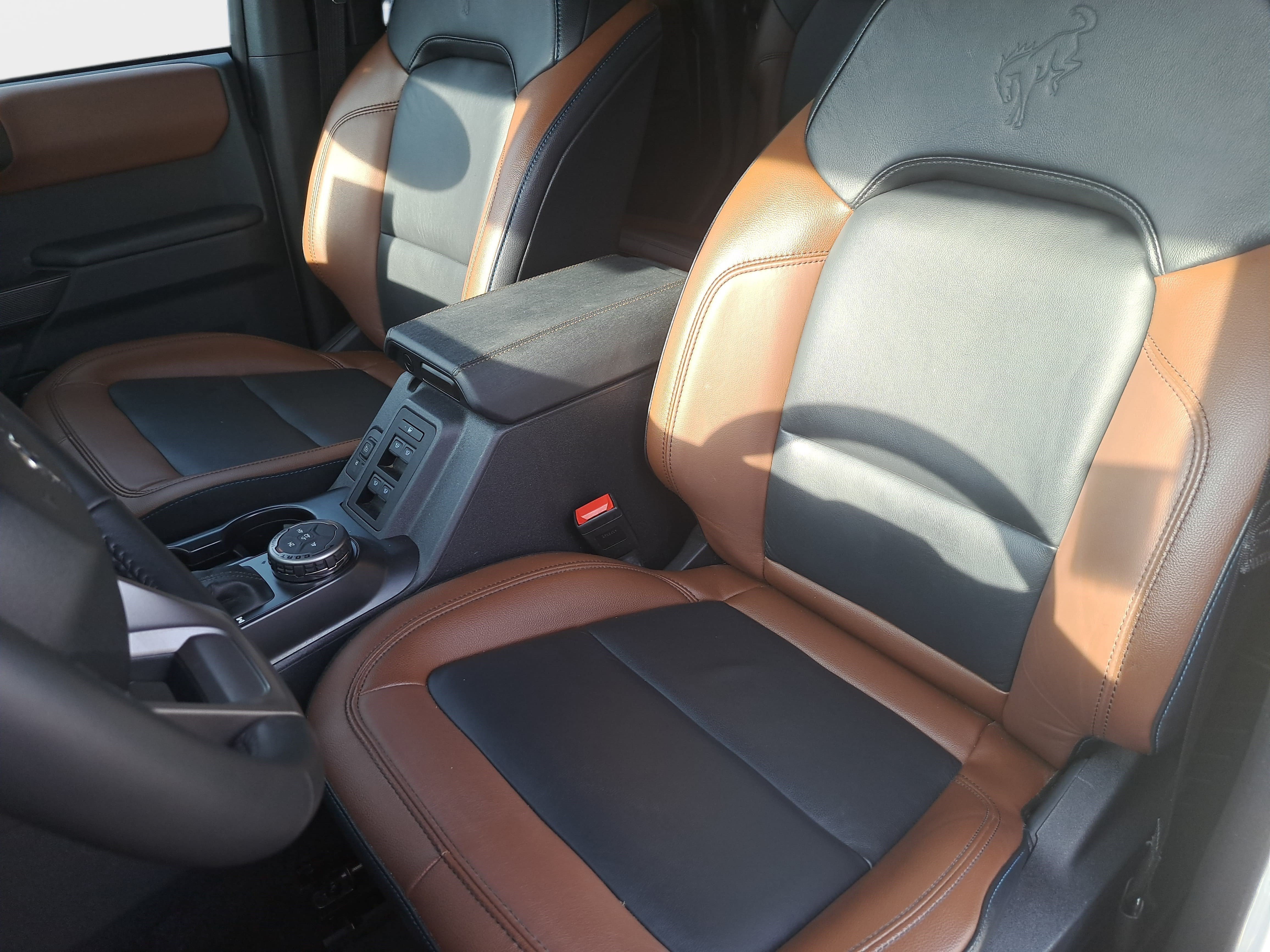 Used 2024 Ford Bronco Outer Banks AWD/4WD image 14