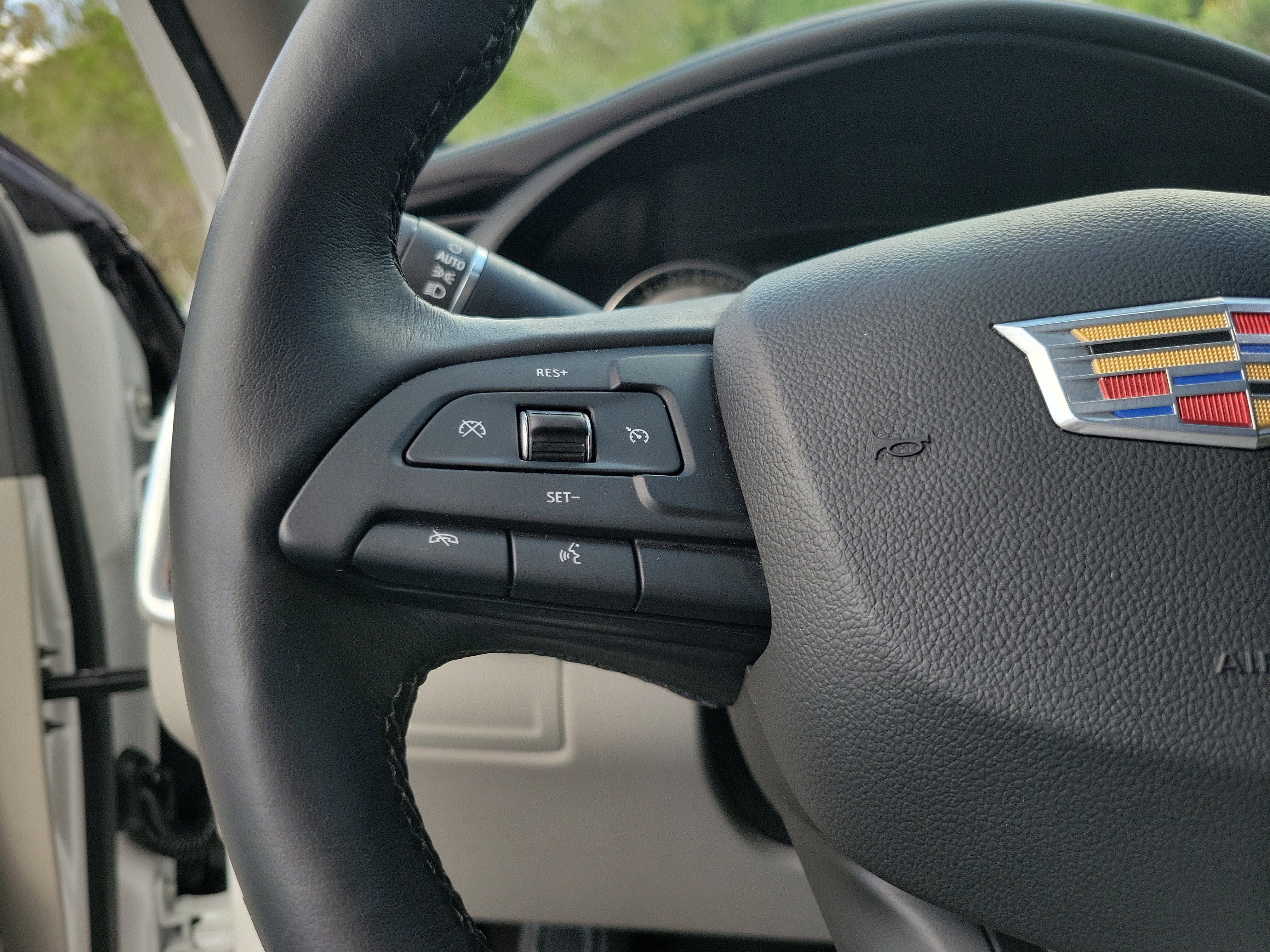 Used 2019 Cadillac XT4 Luxury image 29