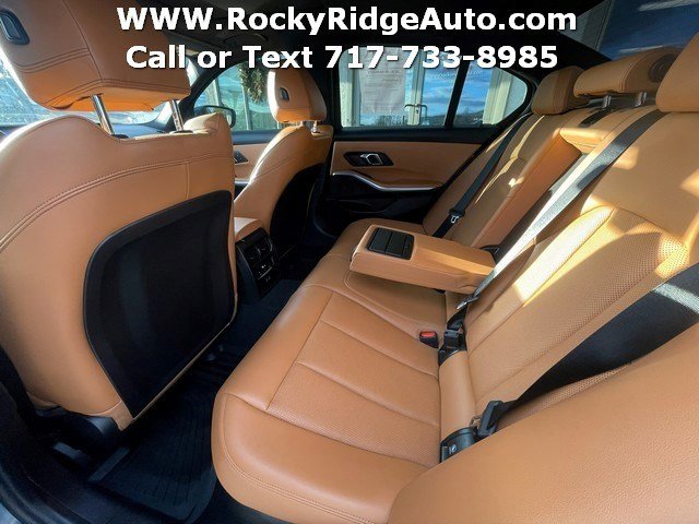 Used 2025 BMW 330i xDrive Sedan w/ Premium Package image 31