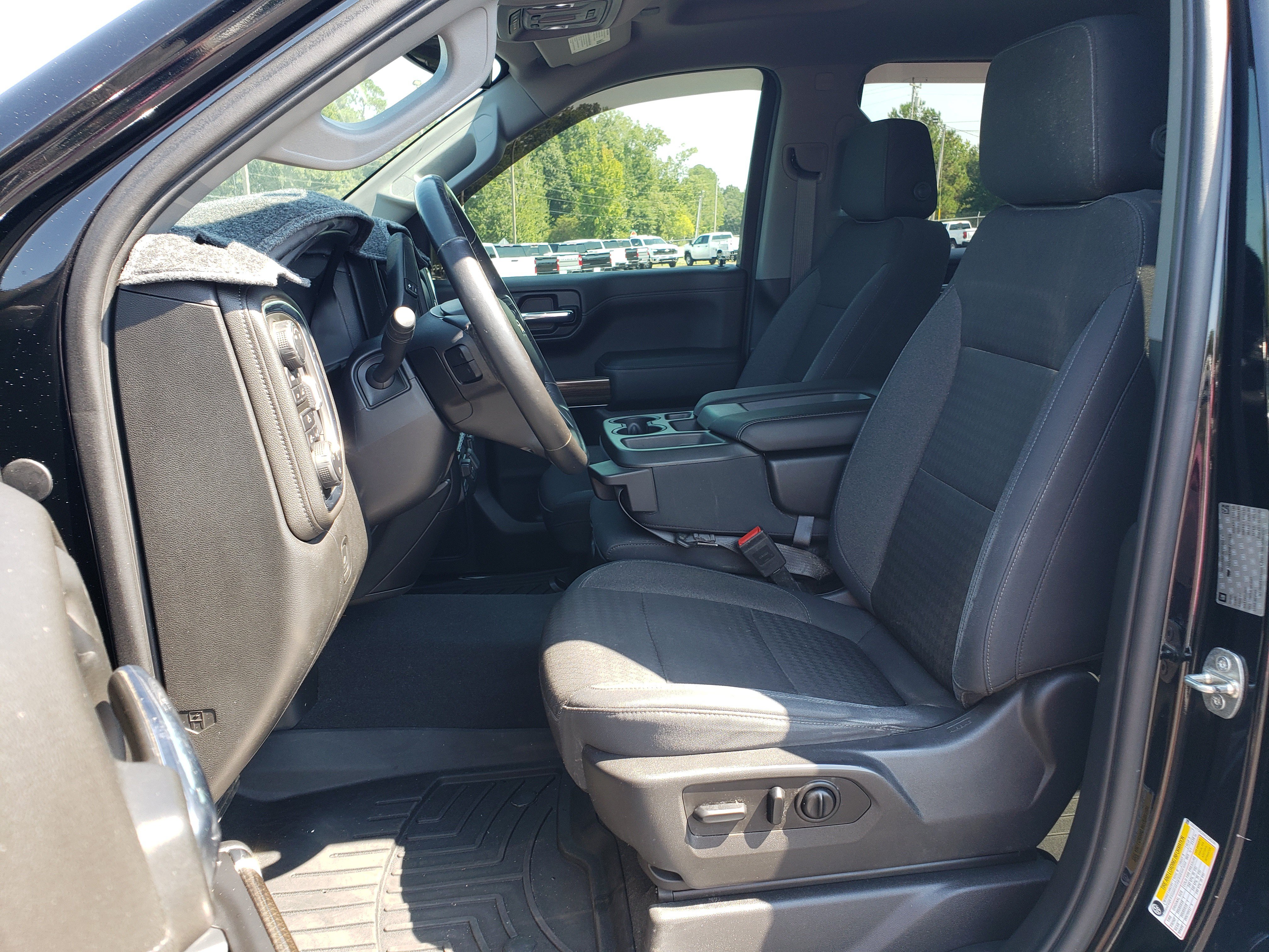 Used 2019 Chevrolet Silverado 1500 LT w/ All-Star Edition AWD/4WD image 25