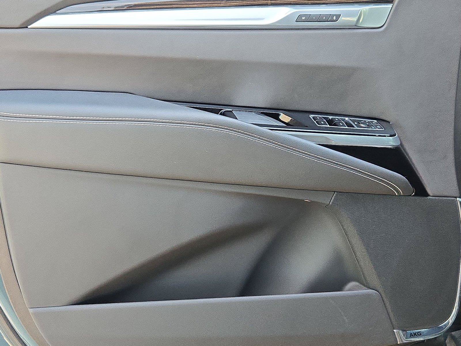 Used 2026 Cadillac Escalade Luxury w/ LPO, Floor Liner Package RWD image 34
