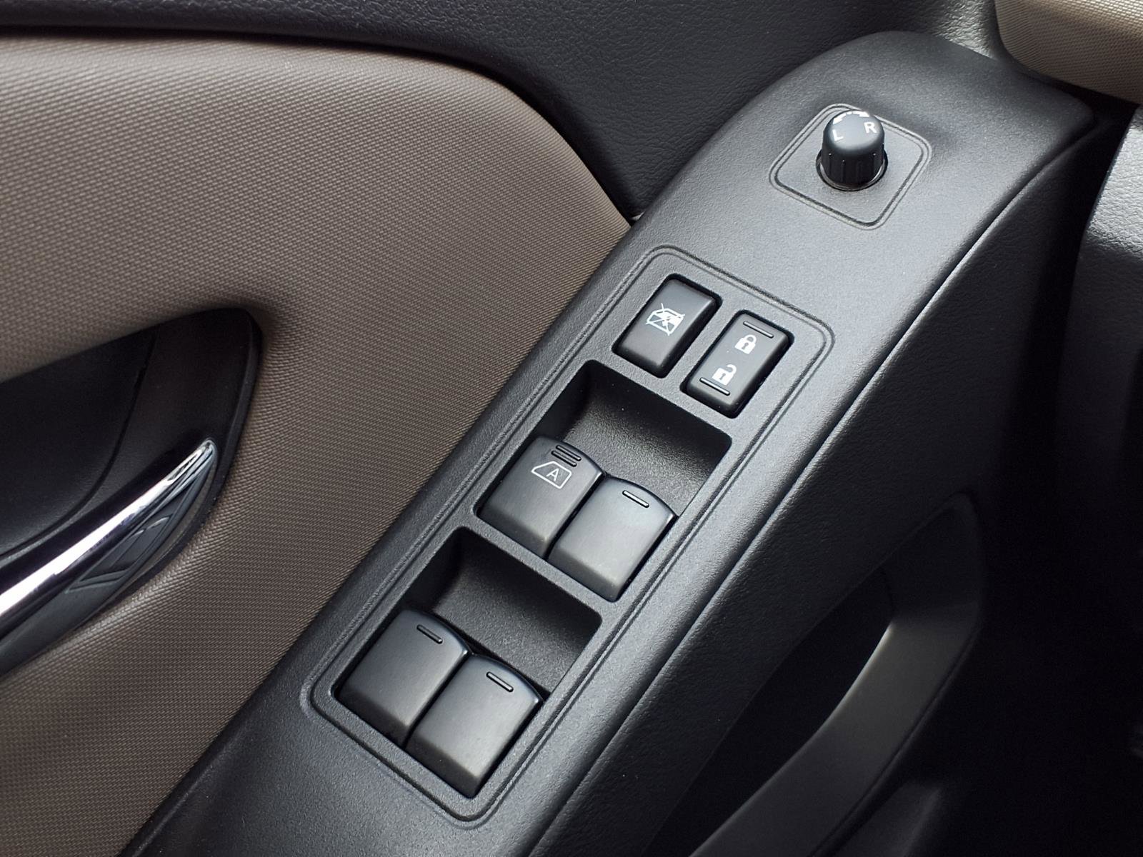 Certified 2024 Nissan Frontier SV w/ Technology Package image 24