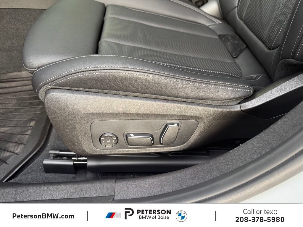 Used 2025 BMW M340i xDrive w/ Premium Package AWD/4WD image 21