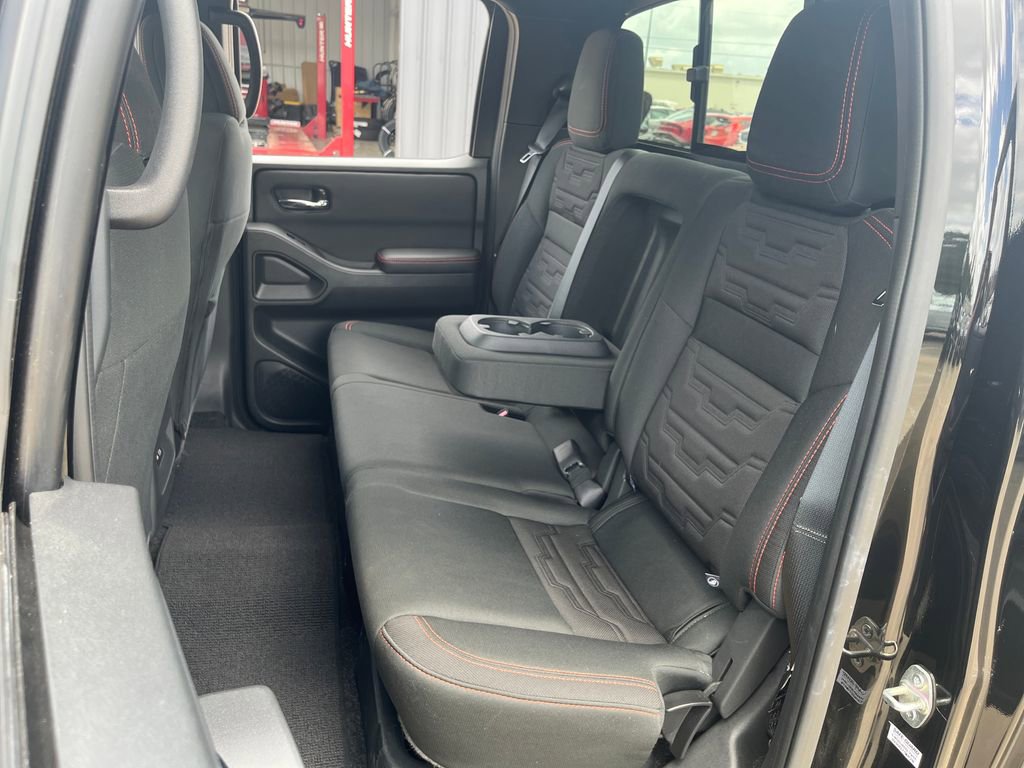 Certified 2025 Nissan Frontier PRO-4X image 26
