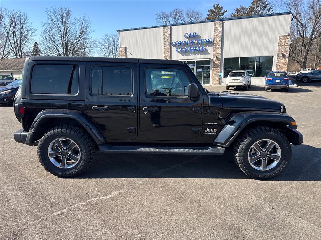 Used 2020 Jeep Wrangler Unlimited Sahara image 3
