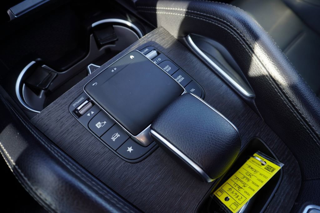 Used 2021 Mercedes-Benz GLE 350 4MATIC image 18