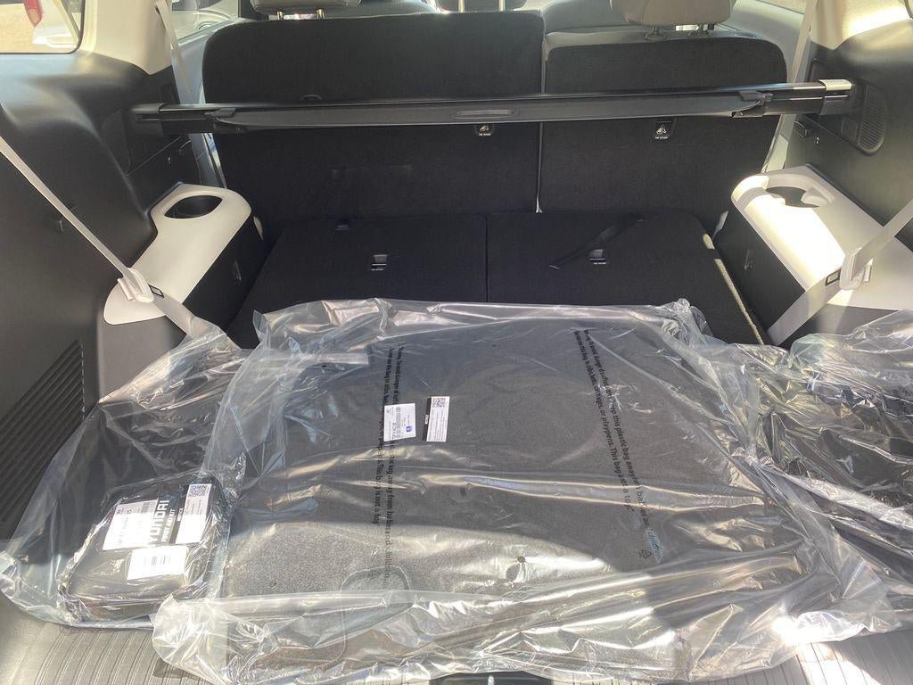 New 2026 Hyundai Ioniq 9 SEL AWD/4WD image 11