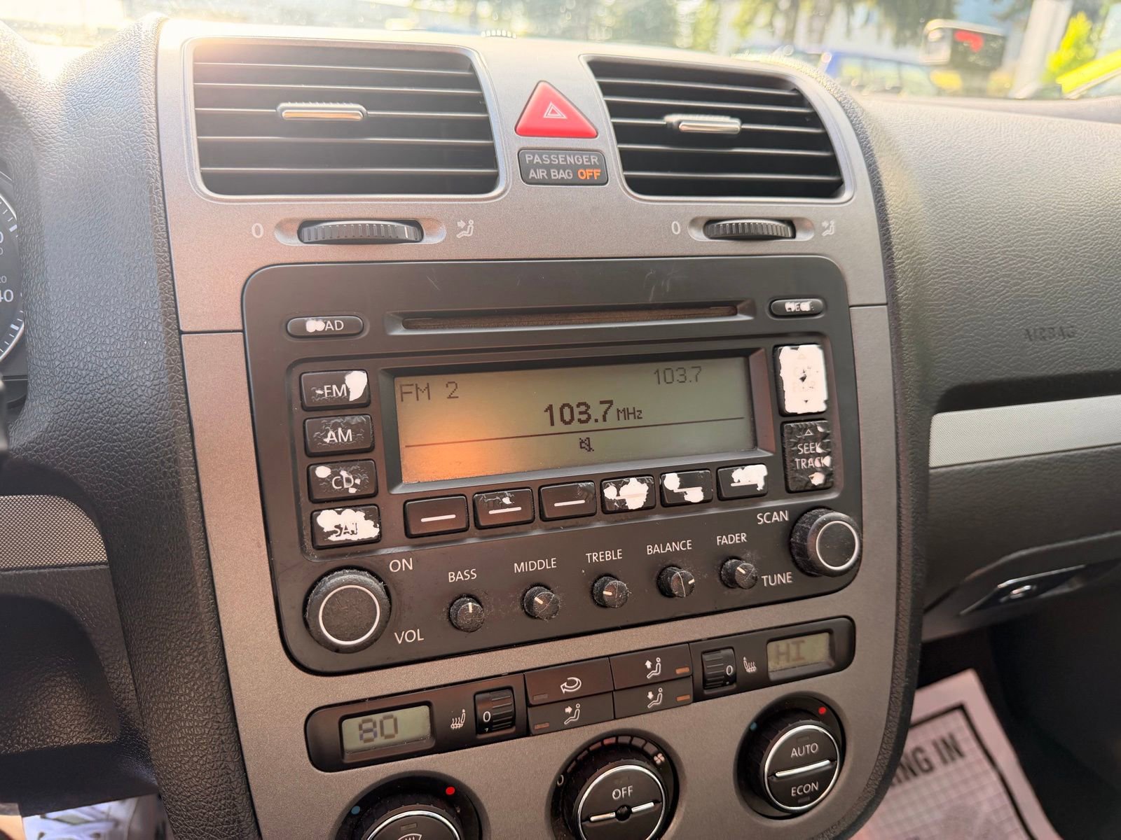 Used 2005 Volkswagen Jetta 2.5 image 17