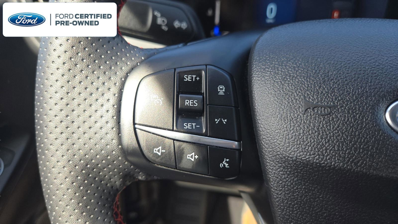 Certified 2023 Ford Escape ST-Line w/ Tech Pack #1 AWD/4WD image 26