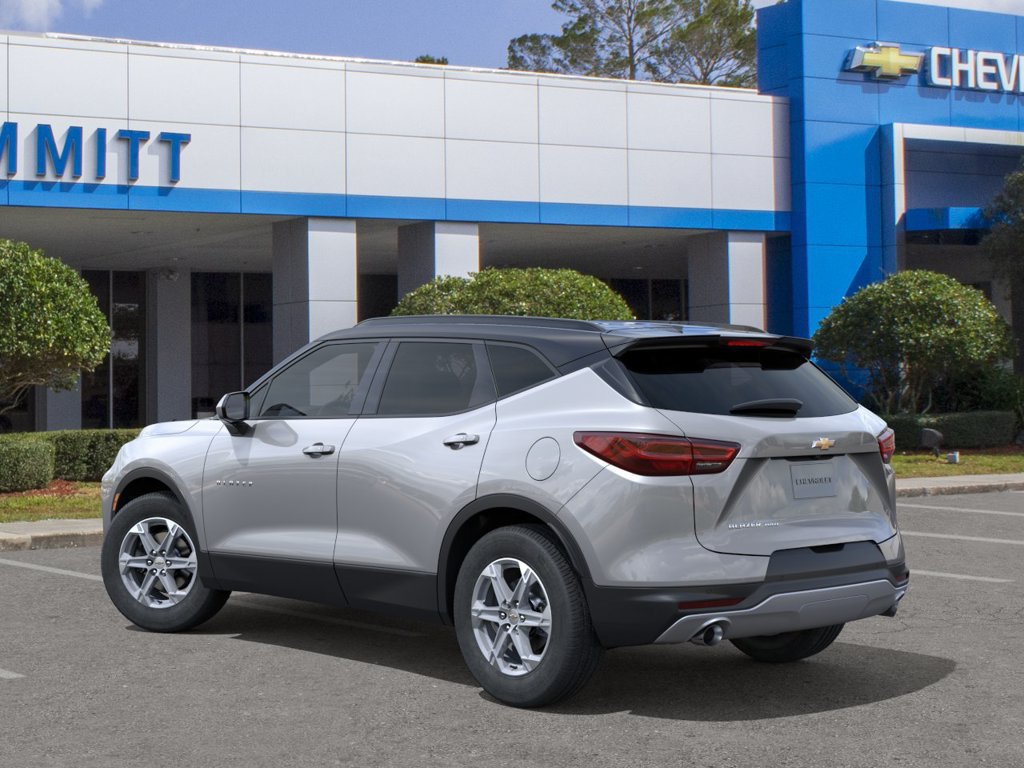 New 2026 Chevrolet Blazer LT w/ Convenience Package AWD/4WD image 3