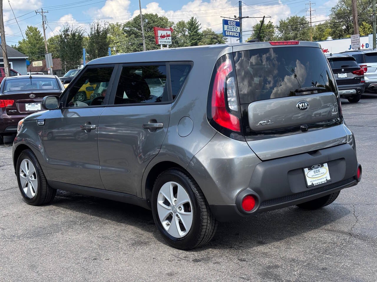 Used 2016 Kia Soul w/ Convenience Package FWD image 6