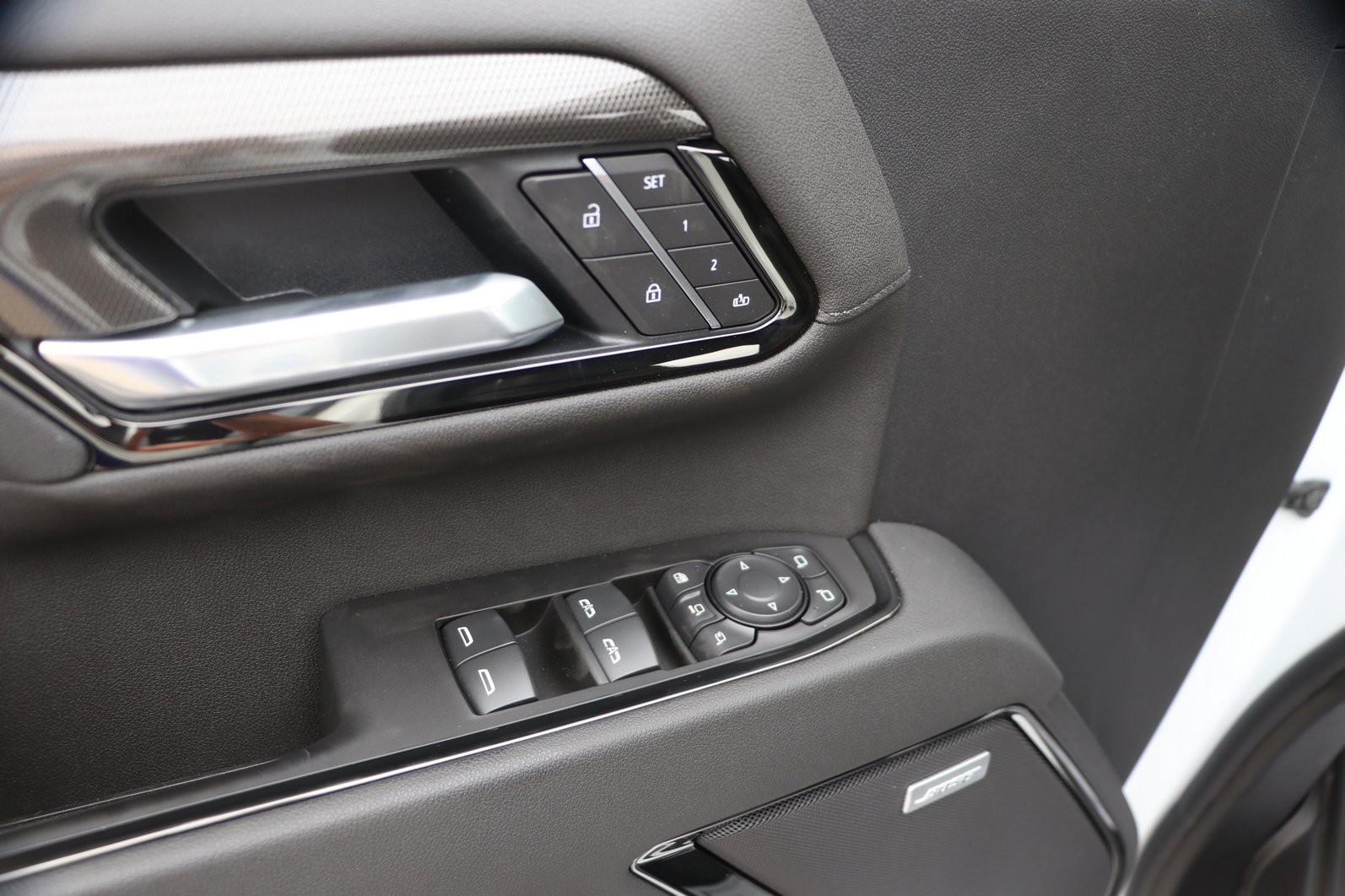 New 2026 GMC Sierra 2500 AT4 AWD/4WD image 11