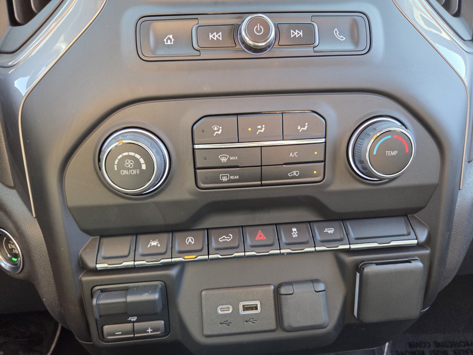 Used 2023 Chevrolet Silverado 1500 Custom RWD image 25