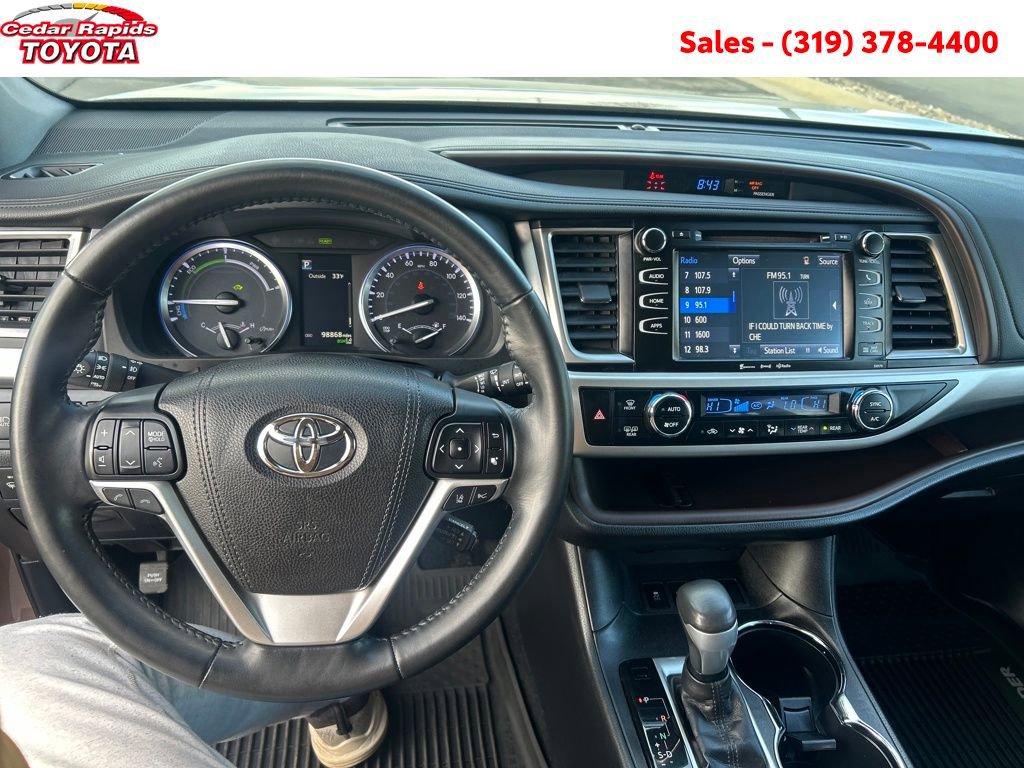 Certified 2017 Toyota Highlander XLE image 16